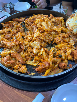 Chuncheonhobandakgalbi (춘천호반닭갈비) 3