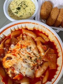 불타는여고24시떡볶이 도남점 사진 5