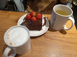 투썸플레이스 강남역중앙점