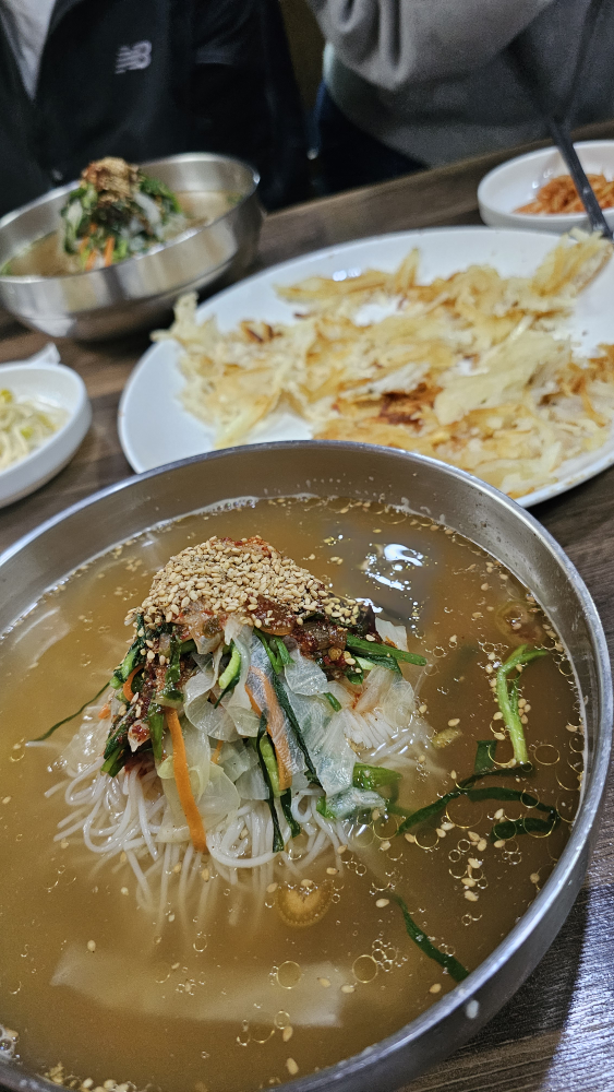 Murakadekalguksu (무라카데칼국수) 3