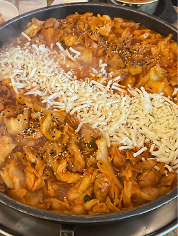 Mugyodongnakji chuncheondakgalbi (무교동낙지 춘천닭갈비) 1