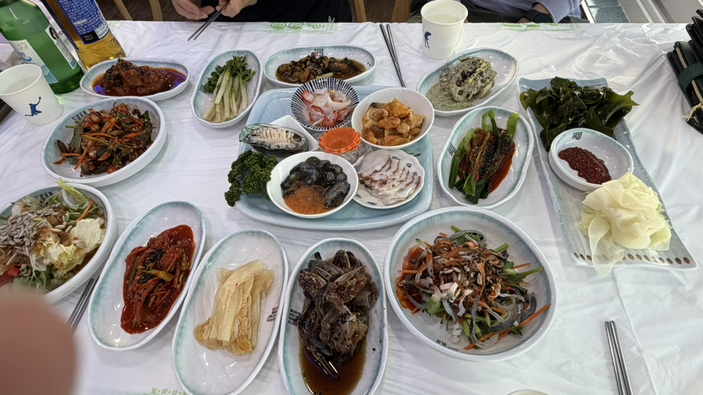 Haenyeohoetjip 4