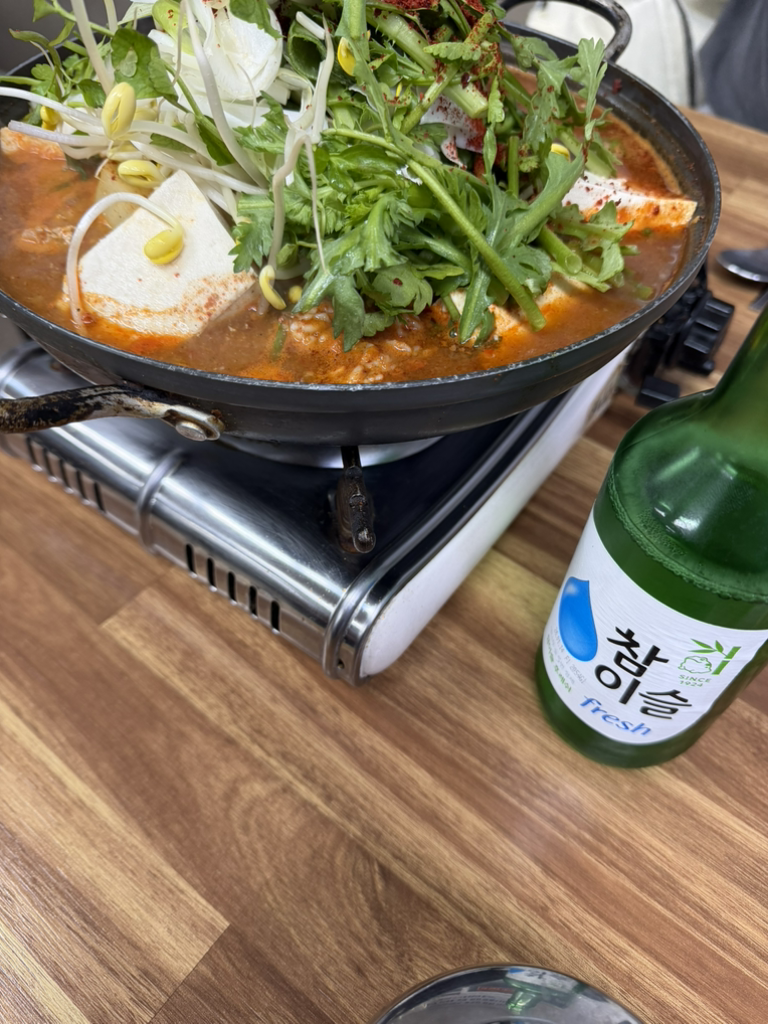Jeolladobapsang (전라도밥상) 1
