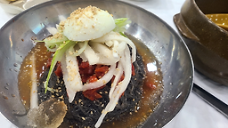 Donghomyeonok (동호면옥) 2