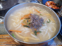 Myeongdongkalguksu (명동칼국수) 3
