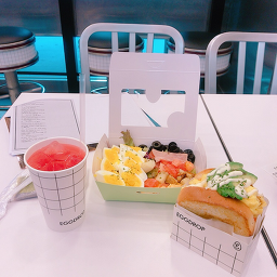 에그드랍 신논현역점 사진 4