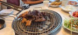 Myeongnyunjinsagalbi (명륜진사갈비) 1