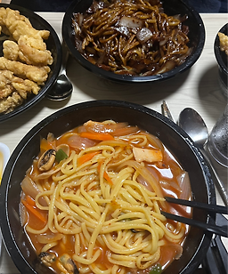 Seonghogak (성호각) 2