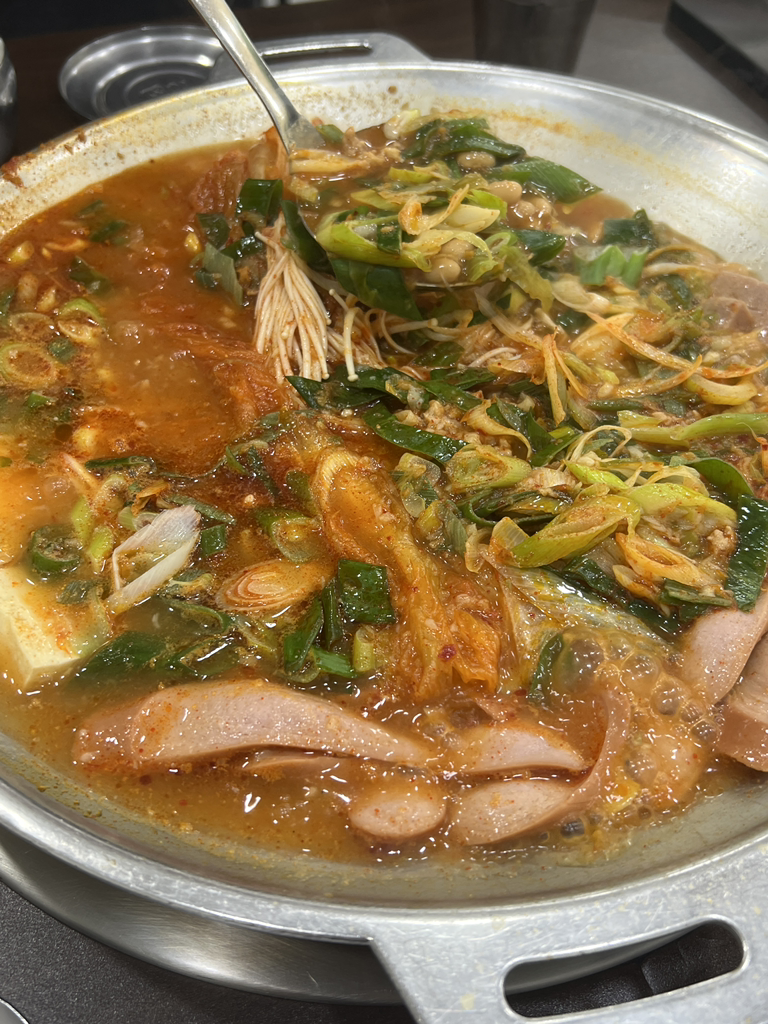 Gangnambudaejjigae (강남부대찌개) 2