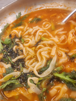 하복대 칼국수 3