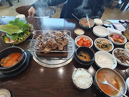 Ganggyeongbulgogi pajumunsan (강경불고기 파주문산) 1