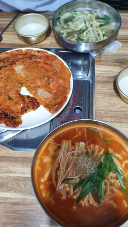 고향손칼국수 4