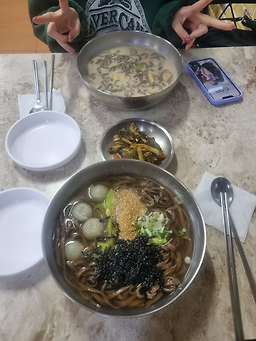 Pyeongchangmemilmakguksu 4