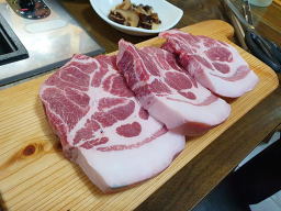 흑돼지전문 모구리 사진 7