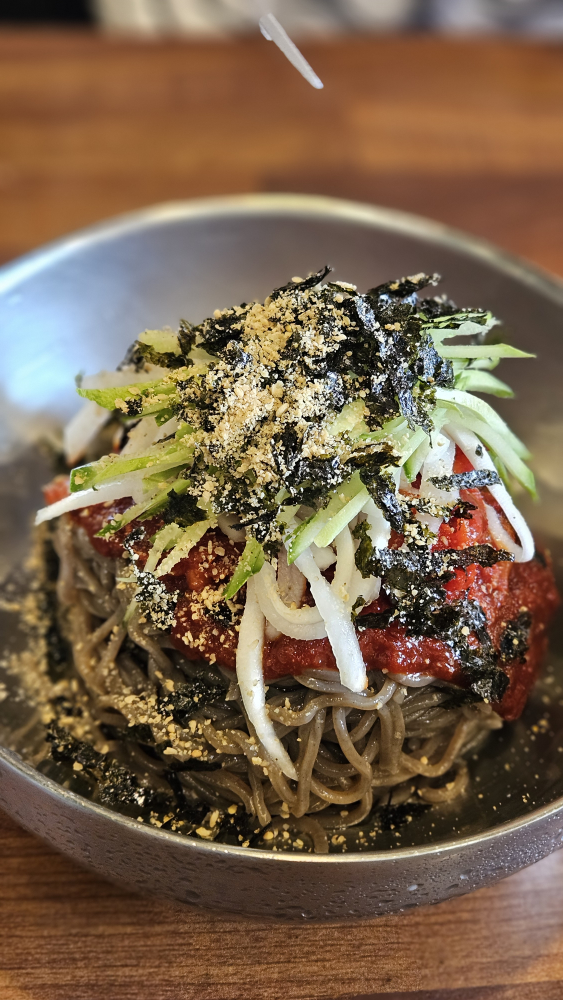 Wonjoongsimimemilkalguksu (원조옹심이메밀칼국수) 2