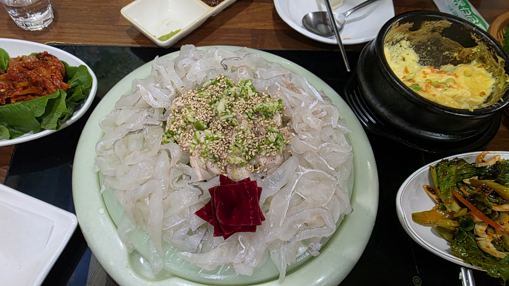 Naksiegeollinbada 2