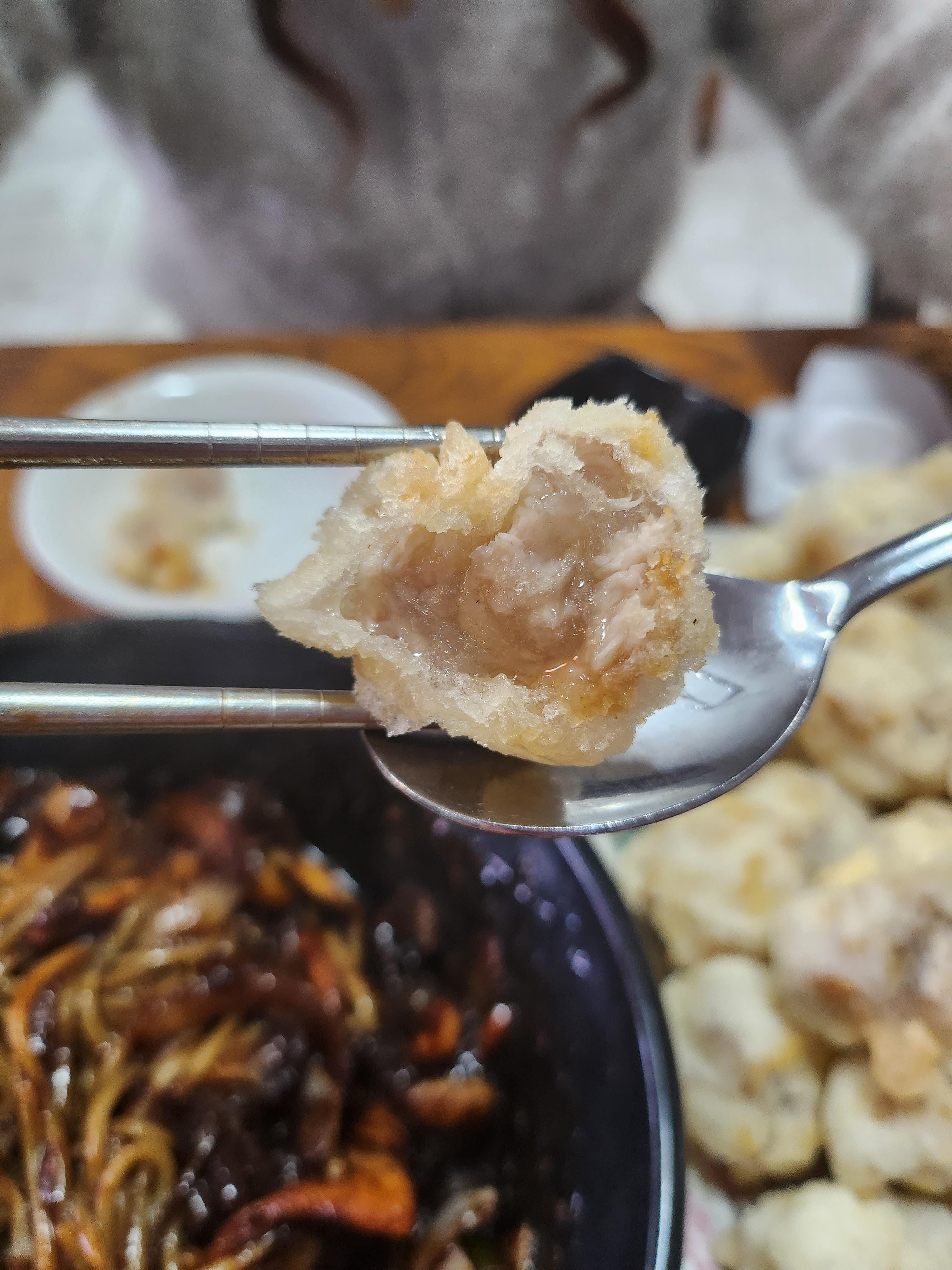 Sonjjajangsutaking (손짜장수타킹) 1