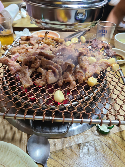 Chwijungdakbal (취중닭발) 1