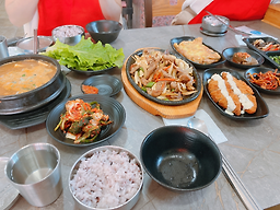 우리한식당 사진 2