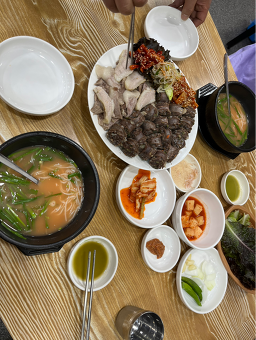 Choeganegukbap (최가네국밥) 2