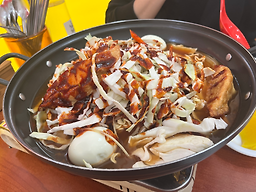 Sindangdongjeukseoktteokboki (신당동즉석떡볶이) 2