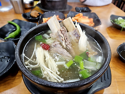 Namseomungamasotgomtang (남서문가마솥곰탕) 3