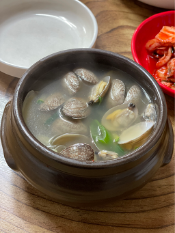 영진네바지락손칼국수 사진 4