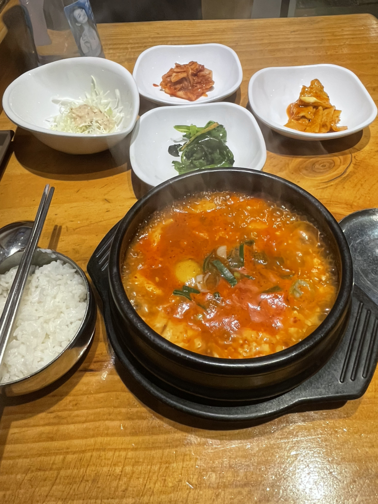 Okduheonsondubu (옥두헌손두부) 1