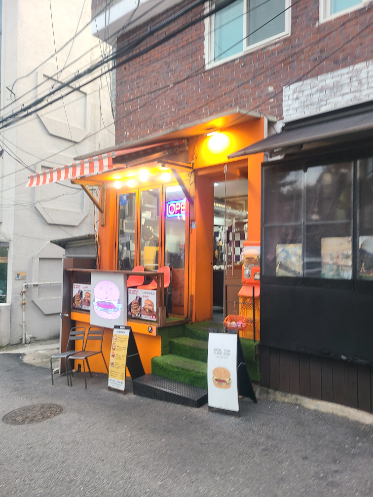 벅벅 이태원점 대표 사진