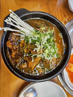 맛나감자탕 북정점 2