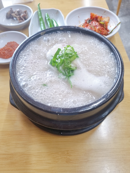 고전한방삼계탕 6