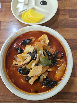 태자관 4