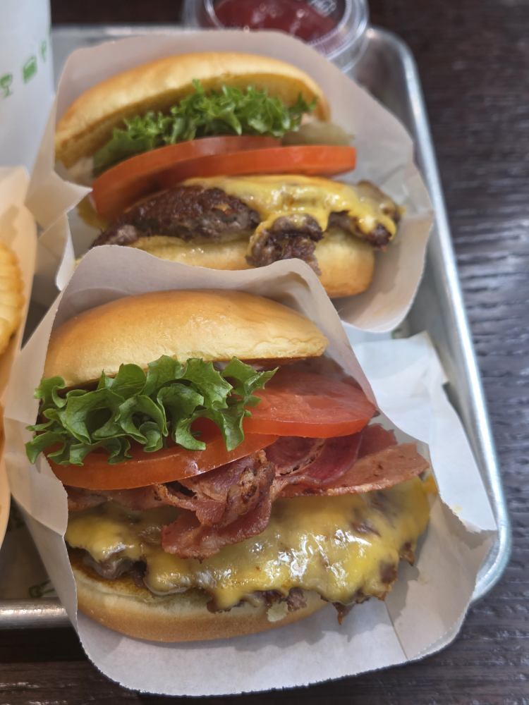 쉐이크쉑 강남스퀘어점 사진 3
