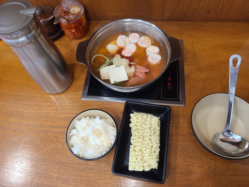 마시쏘 부대찌개 3