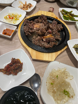 Yeongamdaejungeumsik (영암대중음식) 2