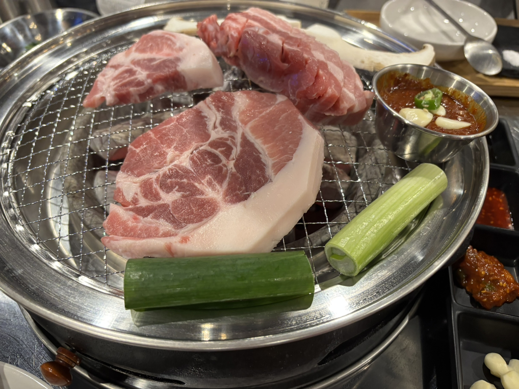 Banjiha (반지하) 2