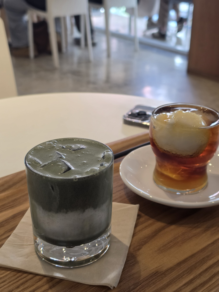 커피 리브레 연남점 사진 4