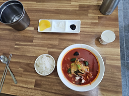 Hwangjejjamppong (황제짬뽕) 3