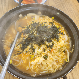 콩나물떡라면 사진 3