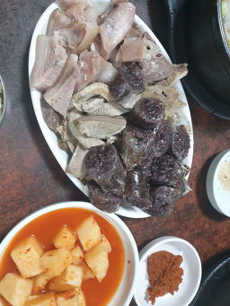 Jungwonsundae (중원순대) 3
