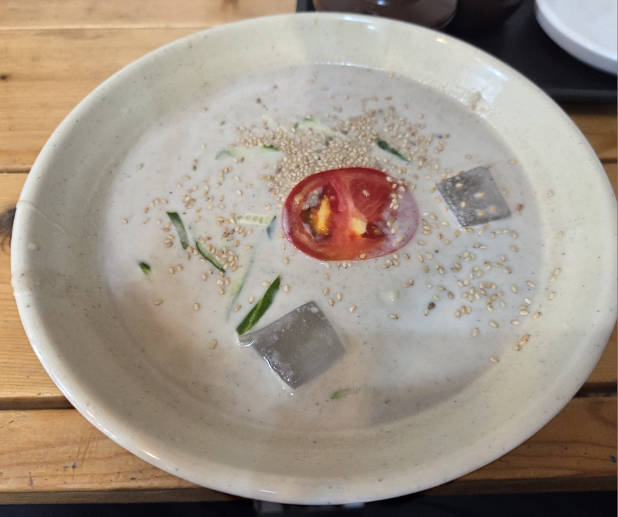 Bukgyeongsonmandu (북경손만두) 3