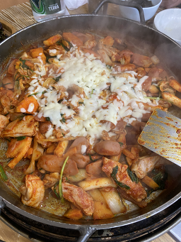 Chuncheondakgalbi (춘천닭갈비) 2