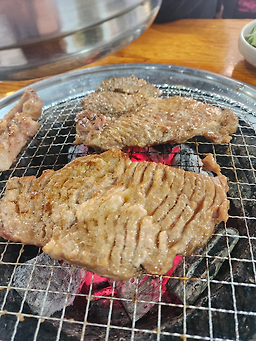 Gyeongdonghanu (경동한우) 2