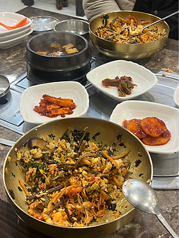 Jujeongolsanchaemaeul (주전골산채마을) 1