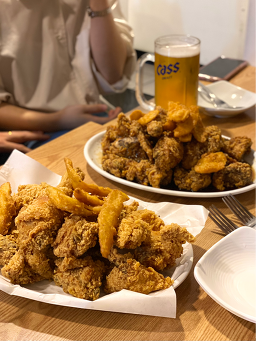 참참치킨&호프 성수점 사진 8