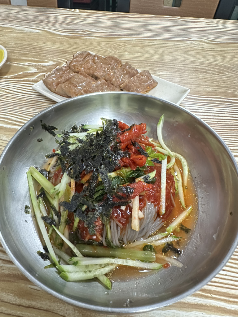Bongpyeongmakguksu 1