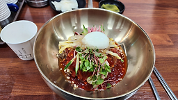 Yukjeonmilmyeon (육전밀면) 3