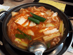 24시얼큰시원생고기김치찌개 아라점 사진 5