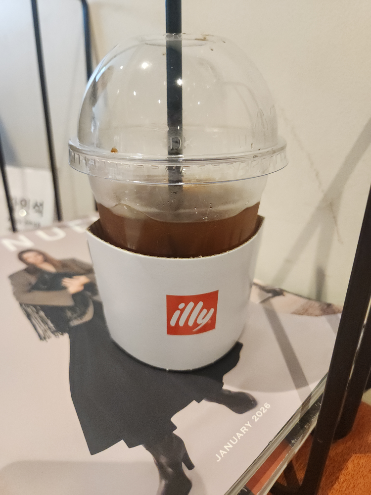 일리카페 롯데프리미엄아울렛 동부산점
