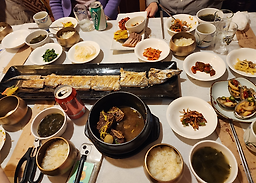 Saekdongjeogori mapojeom (색동저고리 마포점) 1